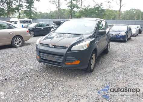 2013 Ford Escape S from USA, damaged, VIN 1FMCU0F78DUC06988